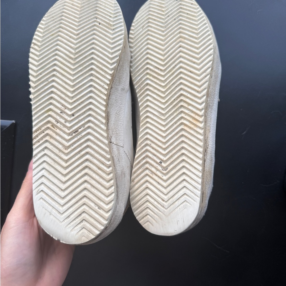 Golden Goose White Superstar Sneakers - Picture 4 of 5